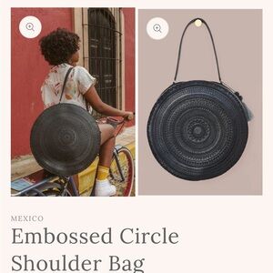 Purse & Clutch Black Leather Embossed Circle Shoulder Bag